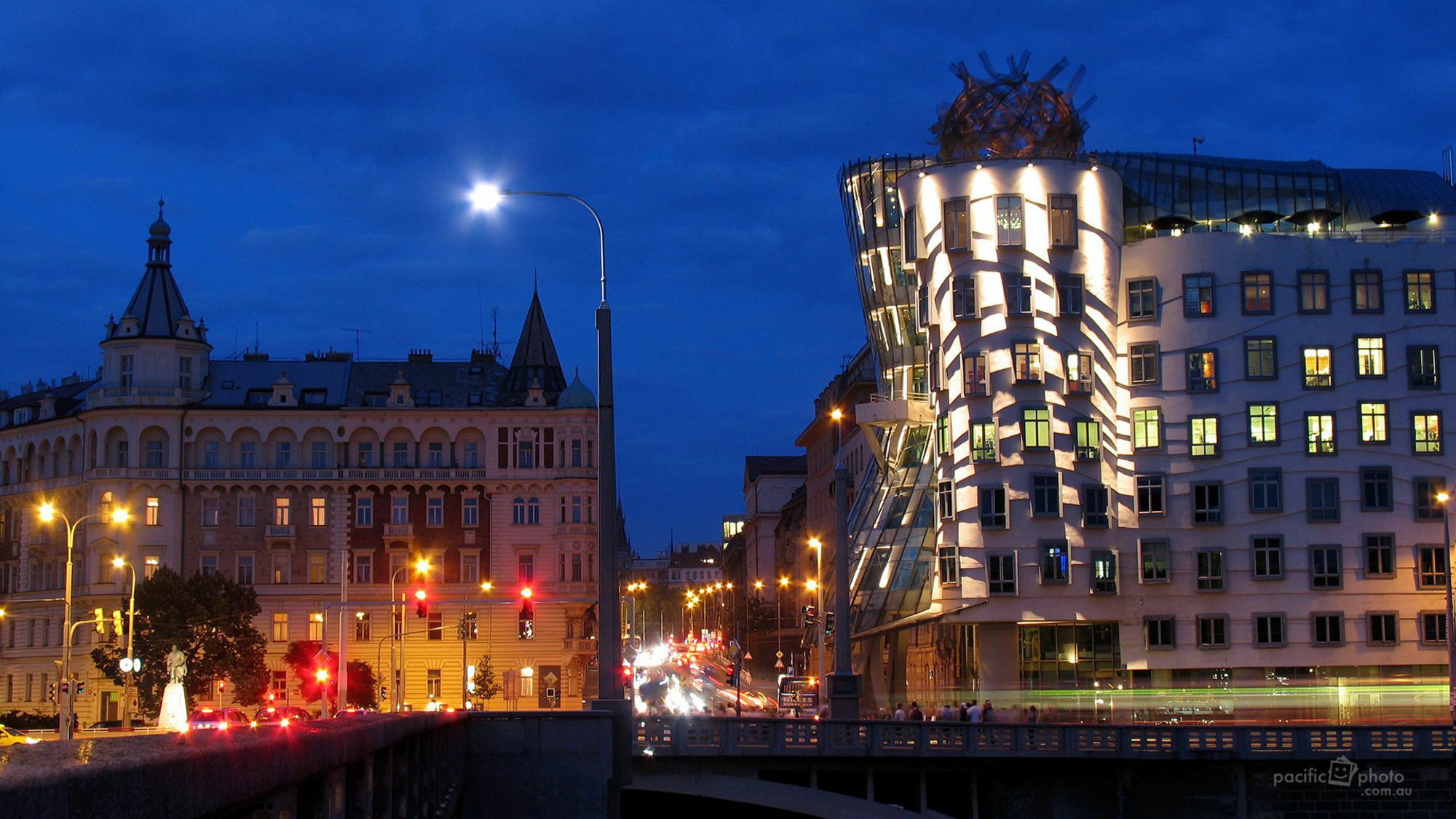 Resslova By The Dancing House * Praga